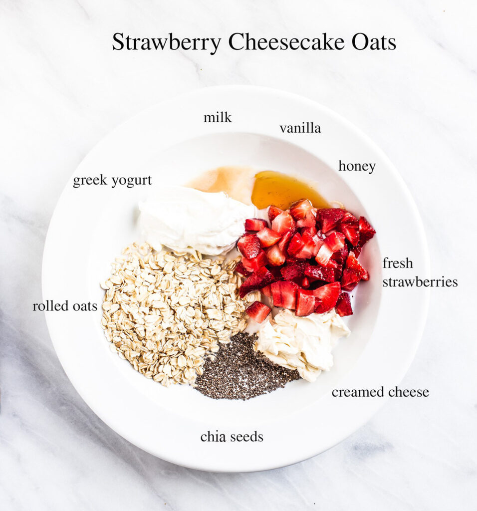 Strawberry Cheesecake Overnight Oats