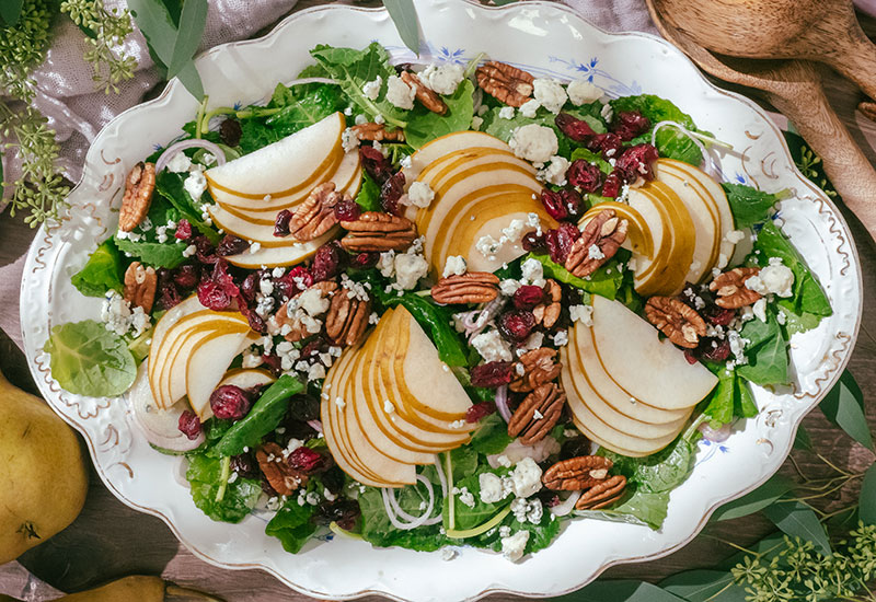 Pear, Baby Kale and Blue Cheese Salad