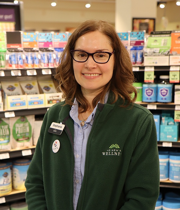 Image of a Wellness Consultant at Heinen's, a professional who is trained to help you figure out how to deal with your diagnosis